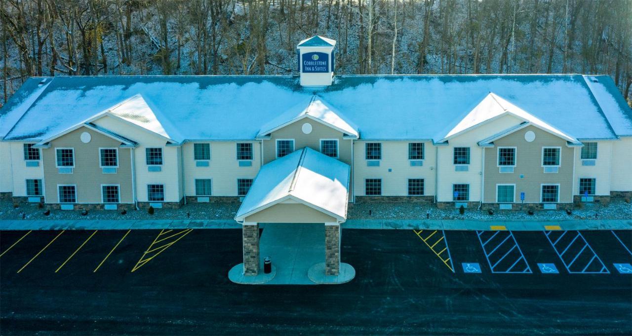 Cobblestone Inn & Suites - Brookville Exterior foto